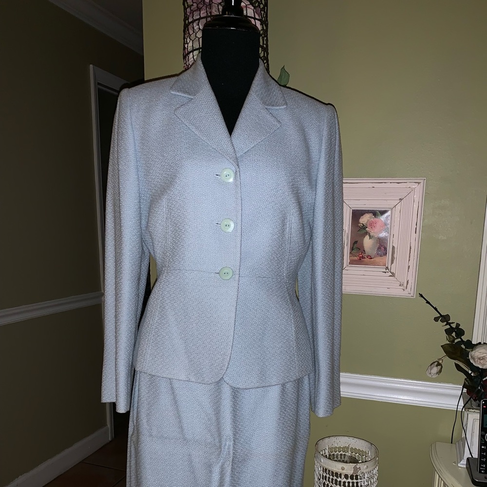 Tahari Woman’s Business Suit